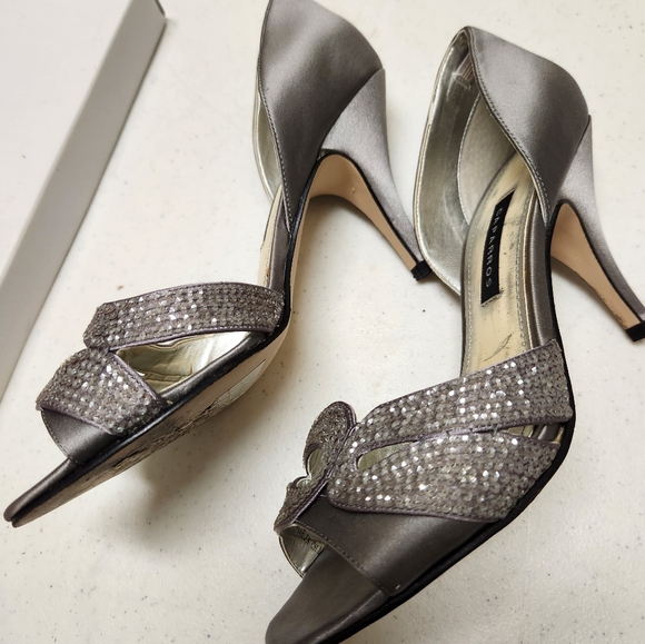 Caparros Glitter Dress Shoes. Slate Silk Gray Size 6 - Picture 2 of 7